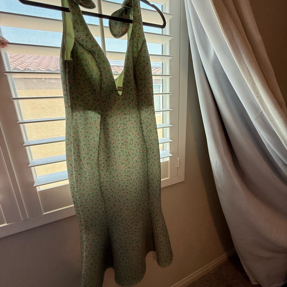 Green Floral Sleeveless Dress